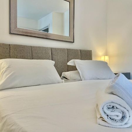 Apartament Strawberry Line, Flat 2 Wells Zewnętrze zdjęcie